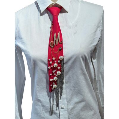 Wholesale Letter M Pearl Brooch Necktie Handmade Faux Pearl Alphabet Pin with Iron Chain Tassel Decorative Polyester Tie for Women (Red)